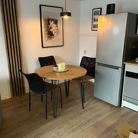 Pod Wieza Cisnien * Breslavia