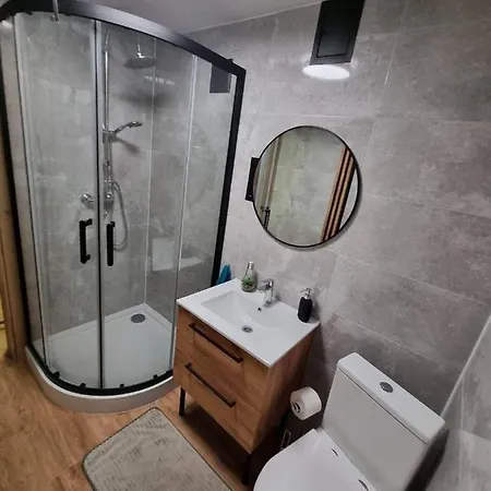 Apartamento Pod Wieza Cisnien Breslavia