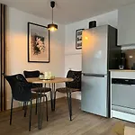 Pod Wieza Cisnien Apartamento Breslavia