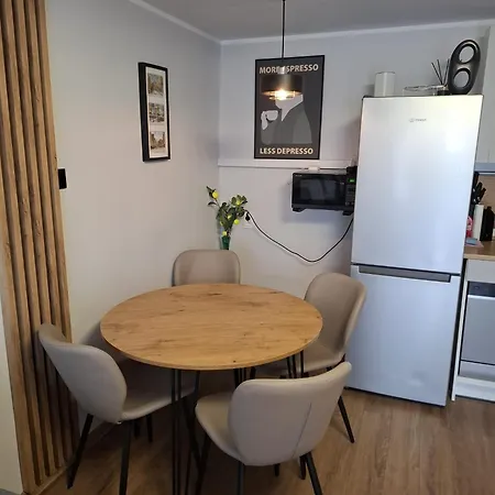 Pod Wieza Cisnien Apartamento